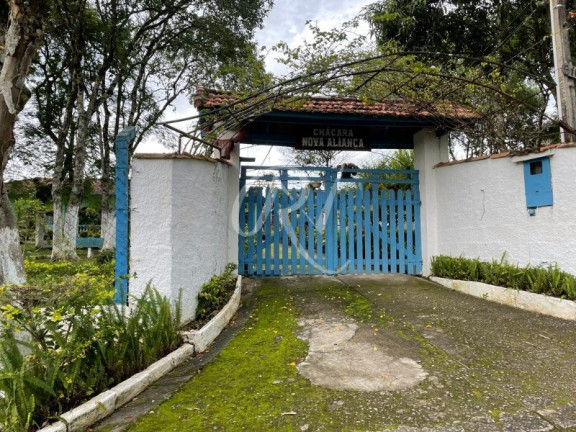 Imagem Imóvel com 4 Quartos à Venda,  em Chácaras Rurais Guararema - Jacareí