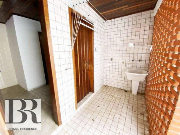 Imagem Casa com 4 Quartos à Venda, 230 m² em Residencial Cinco (alphaville) - Santana De Parnaíba Imagem Casa com 4 Quartos à Venda, 230 m² em Residencial Cinco (alphaville) - Santana De Parnaíba