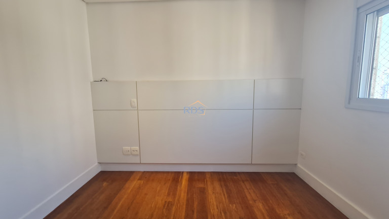 Imagem Apartamento com 3 Quartos à Venda, 137 m² em Vila Suzana - São Paulo