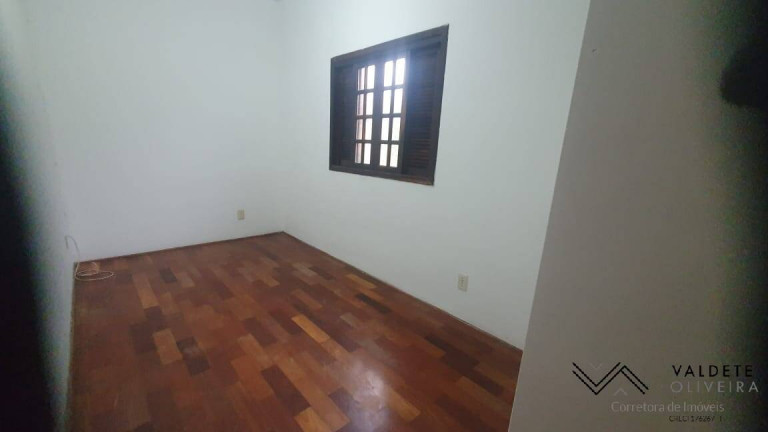 Imagem Casa com 3 Quartos à Venda, 125 m² em Bosque Dos Eucaliptos - São José Dos Campos