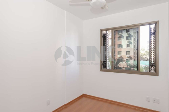 Imagem Apartamento com 3 Quartos à Venda, 70 m² em Cristo Redentor - Porto Alegre Imagem Apartamento com 3 Quartos à Venda, 70 m² em Cristo Redentor - Porto Alegre