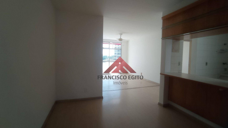 Imagem Apartamento com 1 Quarto à Venda, 68 m² em Centro - Niterói Imagem Apartamento com 1 Quarto à Venda, 68 m² em Centro - Niterói