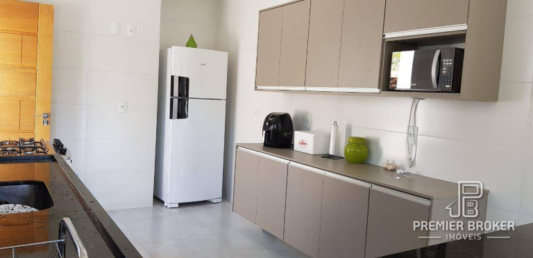Imagem Casa com 3 Quartos à Venda, 250 m² em Sebastiana - Teresópolis