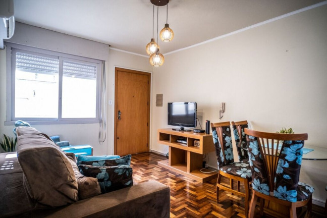 Imagem Apartamento com 2 Quartos à Venda, 5.800 m² em Vila Ipiranga - Porto Alegre