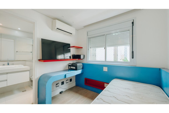 Imagem Imóvel com 3 Quartos à Venda, 143 m² em Moema - São Paulo