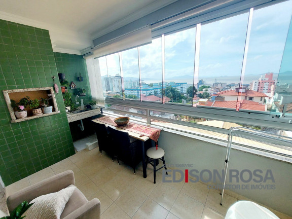 Imagem Apartamento com 3 Quartos à Venda, 101 m² em Barreiros - São José