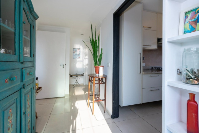 Imagem Imóvel com 3 Quartos à Venda, 184 m² em Vila Suzana - São Paulo