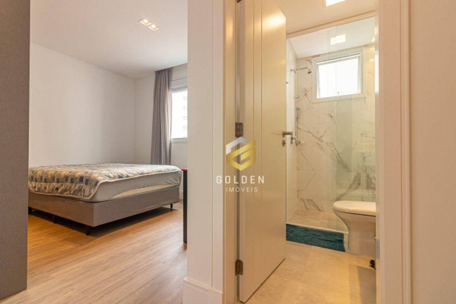 Imagem Apartamento com 3 Quartos à Venda, 140 m² em Meia Praia - Itapema