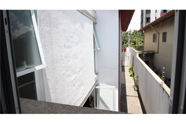 Imagem Casa com 2 Quartos à Venda, 145 m² em Chácara Santo Antônio (zona Sul) - São Paulo Imagem Casa com 2 Quartos à Venda, 145 m² em Chácara Santo Antônio (zona Sul) - São Paulo