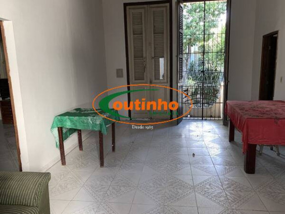 Imagem Casa com 4 Quartos à Venda, 300 m² em Tijuca - Rio De Janeiro Imagem Casa com 4 Quartos à Venda, 300 m² em Tijuca - Rio De Janeiro
