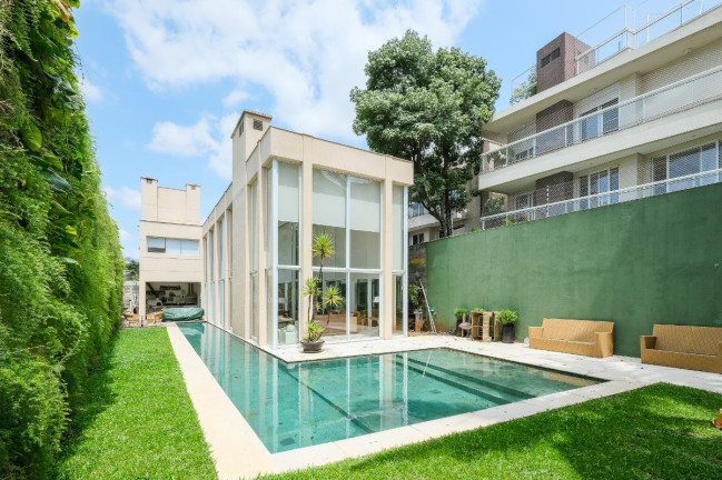 Imagem Casa com 3 Quartos à Venda, 480 m² em Vila Madalena - São Paulo Imagem Casa com 3 Quartos à Venda, 480 m² em Vila Madalena - São Paulo