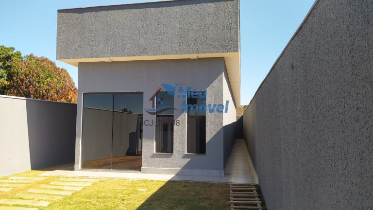 Imagem Casa com 3 Quartos à Venda, 90 m² em Parque Jk - Luziânia Imagem Casa com 3 Quartos à Venda, 90 m² em Parque Jk - Luziânia