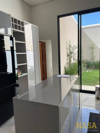 Casa com 3 Quartos à Venda, 250 m² em Condomínio Primor Das Torres - Cuiabá