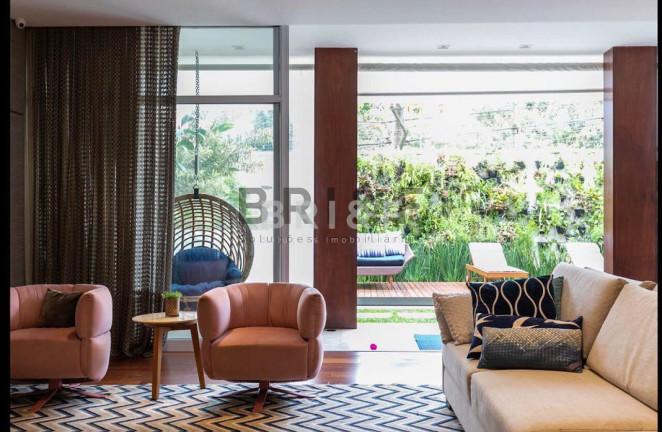 Imagem Casa com 4 Quartos à Venda, 819 m² em Jardim Cordeiro - São Paulo