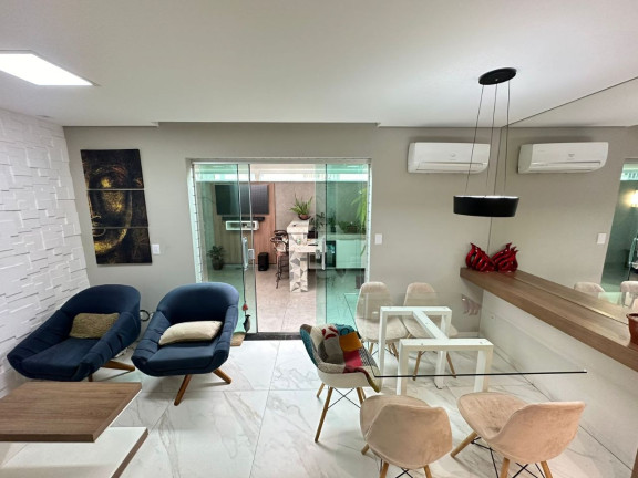 Apartamento com 3 Quartos à Venda, 130 m² em Cabral - Contagem