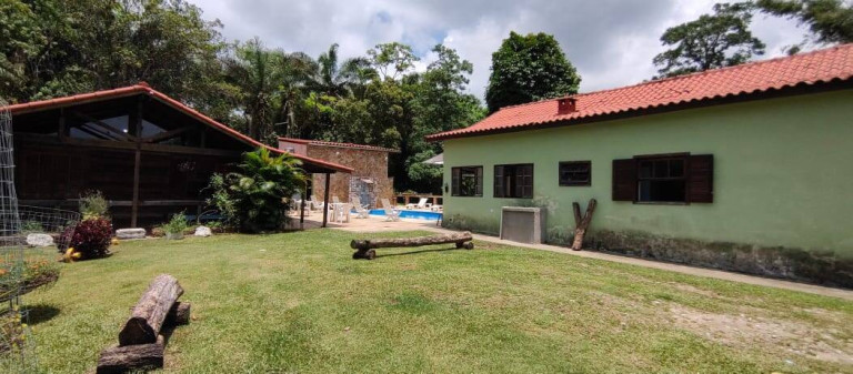 Imagem Chácara com 3 Quartos à Venda, 250 m² em Chacaras Iporanga - Peruíbe Imagem Chácara com 3 Quartos à Venda, 250 m² em Chacaras Iporanga - Peruíbe