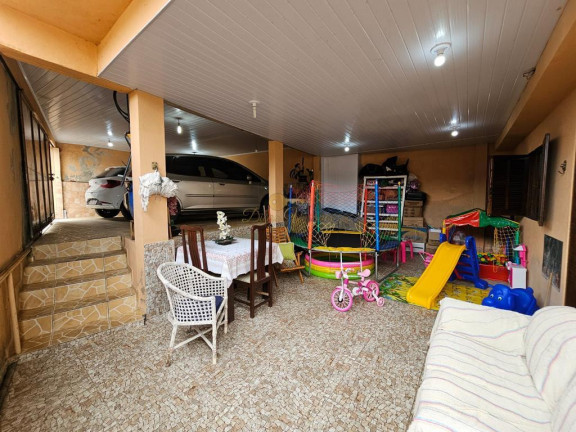 Imagem Casa com 4 Quartos à Venda, 145 m² em Cascata Do Imbuí - Teresópolis