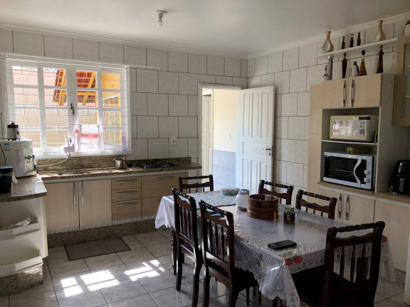 Imagem Casa com 3 Quartos à Venda, 455 m² em Universitário - Tijucas