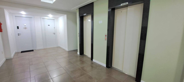 Imagem Apartamento com 3 Quartos à Venda, 102 m² em Centro - Balneário Camboriú Imagem Apartamento com 3 Quartos à Venda, 102 m² em Centro - Balneário Camboriú