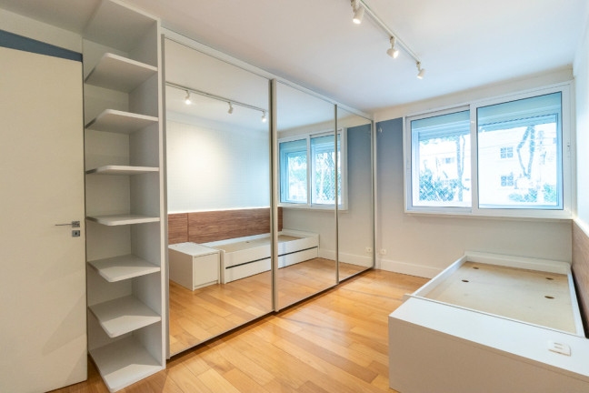 Imagem Apartamento com 3 Quartos à Venda, 142 m² em Jardim Paulista - São Paulo