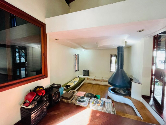 Imagem Casa com 4 Quartos à Venda, 460 m² em Ponta Aguda - Blumenau