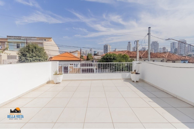 Casa com 3 Quartos à Venda,  em Vila Gumercindo - São Paulo