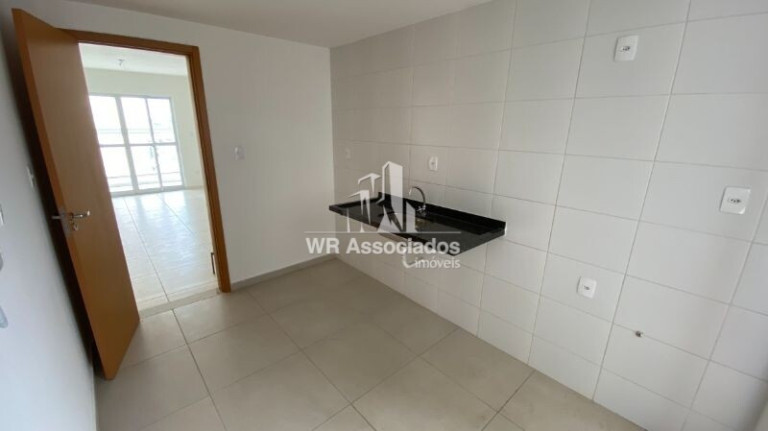 Imagem Apartamento com 2 Quartos à Venda, 80 m²