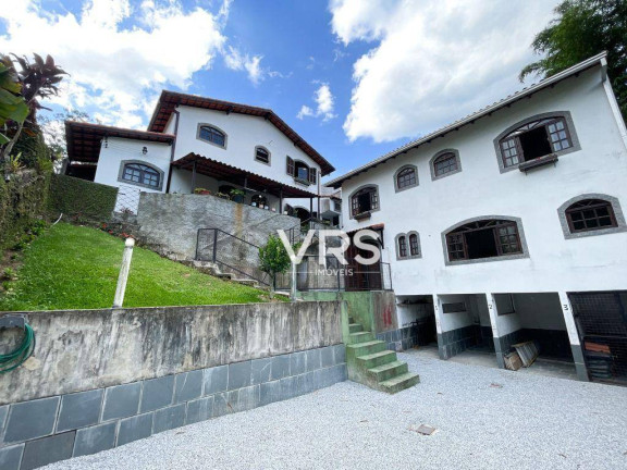 Imagem Casa com 4 Quartos à Venda, 255 m² em Bom Retiro - Teresópolis Imagem Casa com 4 Quartos à Venda, 255 m² em Bom Retiro - Teresópolis