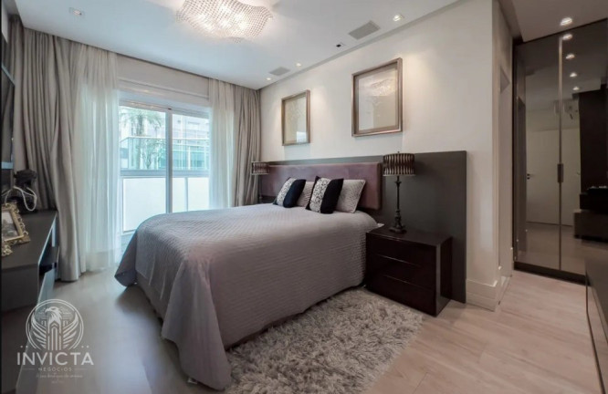 Imagem Apartamento com 3 Quartos à Venda, 151 m² em Centro - Balneário Camboriú