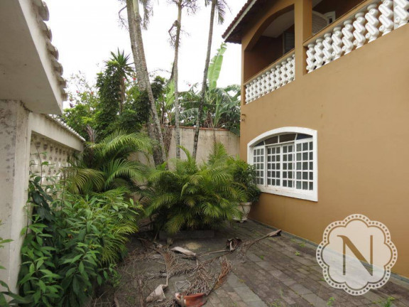 Imagem Sobrado com 4 Quartos à Venda, 190 m² em Jardim Cibratel - Itanhaém Imagem Sobrado com 4 Quartos à Venda, 190 m² em Jardim Cibratel - Itanhaém