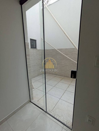 Imagem Apartamento com 2 Quartos à Venda, 10 m² em Areias - Camboriú