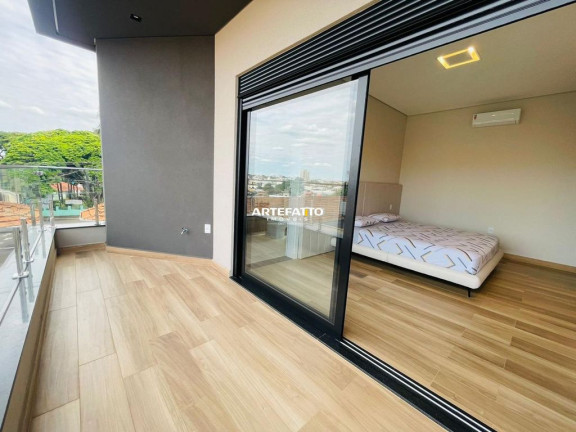Imagem Casa com 4 Quartos à Venda, 200 m² em Centro - Franca