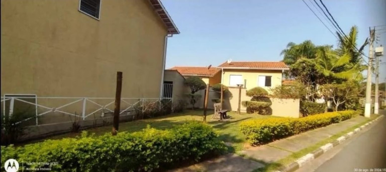 Imagem Casa com 2 Quartos à Venda, 211 m² em Granja Viana - Cotia Imagem Casa com 2 Quartos à Venda, 211 m² em Granja Viana - Cotia