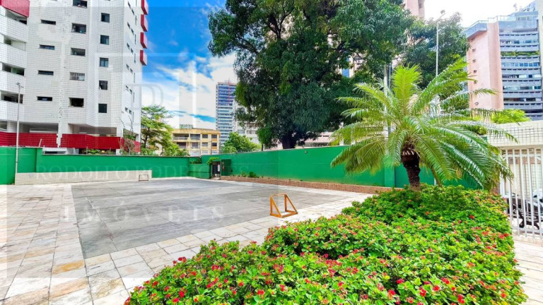 Imagem Apartamento com 3 Quartos à Venda, 170 m² Imagem Apartamento com 3 Quartos à Venda, 170 m²