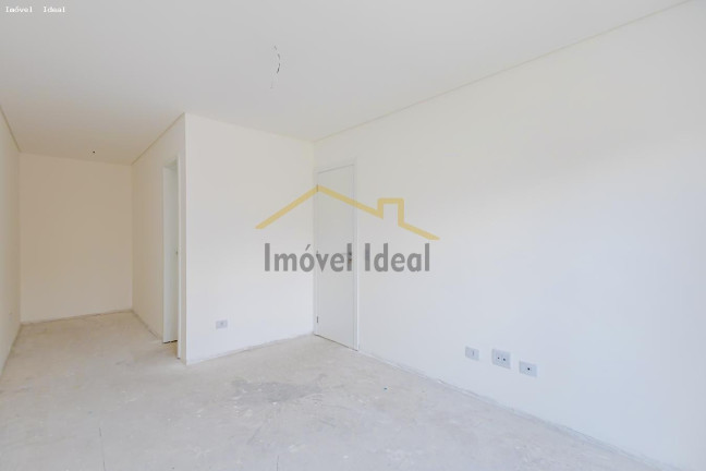 Imagem Casa com 3 Quartos à Venda, 119 m² em Hauer - Curitiba Imagem Casa com 3 Quartos à Venda, 119 m² em Hauer - Curitiba