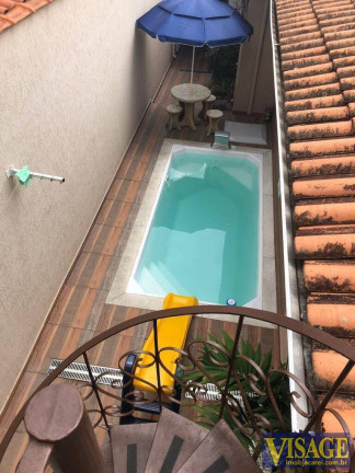 Casa com 3 Quartos à Venda,  em Jd. America - Jacareí