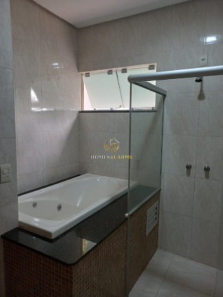 Imagem Casa com 3 Quartos à Venda, 216 m² em Jardins Lisboa - Goiânia
