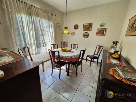 Imagem Casa com 5 Quartos à Venda, 255 m² em Escola Agrícola - Blumenau Imagem Casa com 5 Quartos à Venda, 255 m² em Escola Agrícola - Blumenau