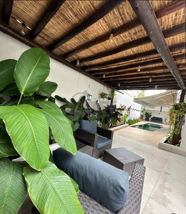 Casa com 4 Quartos à Venda, 375 m² em Ibituruna - Montes Claros