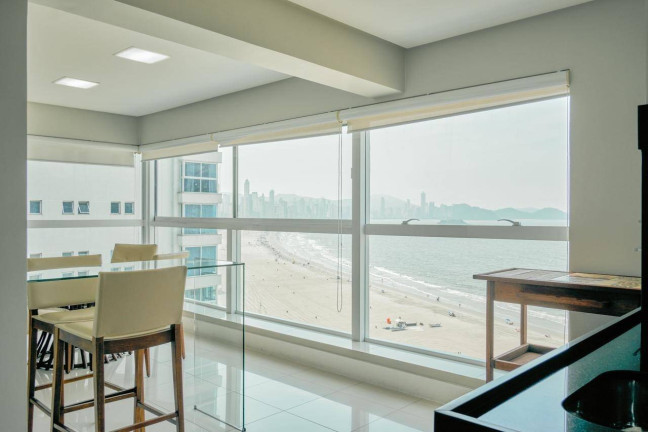 Imagem Apartamento com 3 Quartos à Venda, 148 m² em Centro - Balneário Camboriú Imagem Apartamento com 3 Quartos à Venda, 148 m² em Centro - Balneário Camboriú