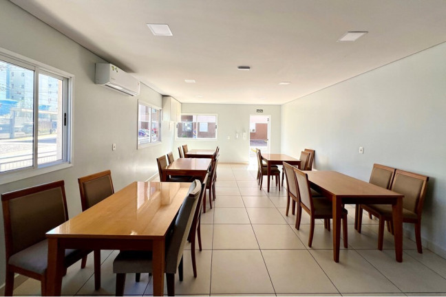 Imagem Apartamento com 2 Quartos à Venda, 47 m² em Olaria - Canoas Imagem Apartamento com 2 Quartos à Venda, 47 m² em Olaria - Canoas