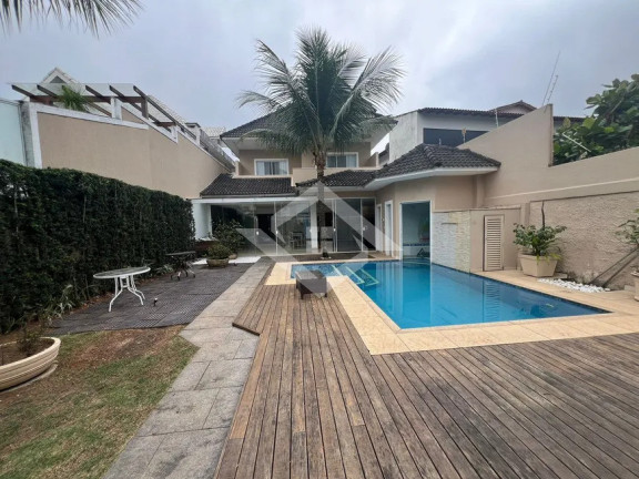 Foto do imóvel Casa com 4 Quartos à Venda, 350 m² em Barra Da Tijuca - Rio De Janeiro