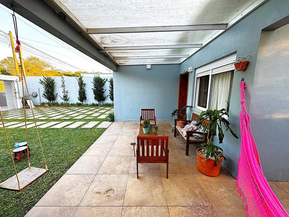 Imagem Casa com 3 Quartos à Venda, 150 m² em Cidade Alta - Itaqui