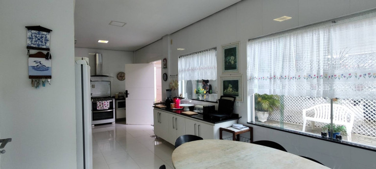 Imagem Casa de Condomínio com 6 Quartos para Alugar, 394 m² em Ponta Negra - Manaus Imagem Casa de Condomínio com 6 Quartos para Alugar, 394 m² em Ponta Negra - Manaus
