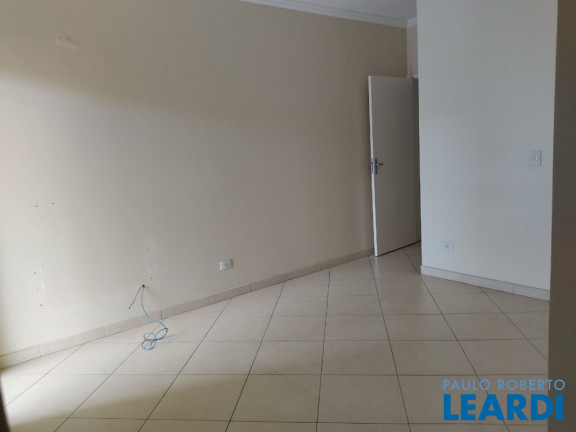 Imagem Sobrado com 3 Quartos à Venda, 250 m² em Vila Assunção - Santo André Imagem Sobrado com 3 Quartos à Venda, 250 m² em Vila Assunção - Santo André