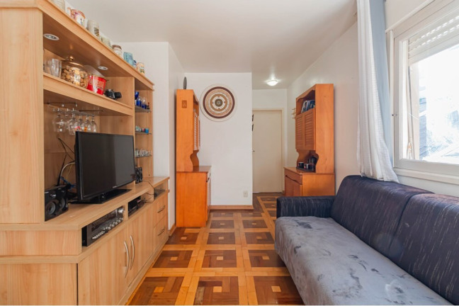 Imagem Apartamento com 1 Quarto à Venda, 47 m² em Auxiliadora - Porto Alegre Imagem Apartamento com 1 Quarto à Venda, 47 m² em Auxiliadora - Porto Alegre