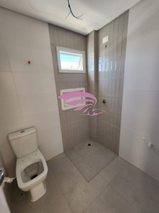 Imagem Imóvel com 3 Quartos à Venda, 197 m² em Bacacheri - Curitiba Imagem Imóvel com 3 Quartos à Venda, 197 m² em Bacacheri - Curitiba