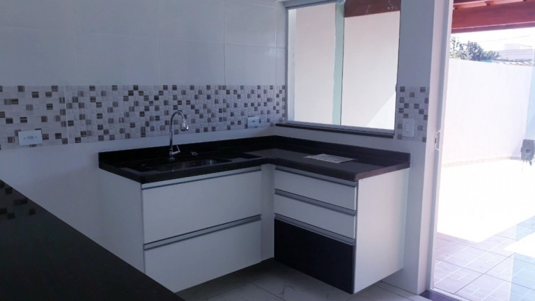 Imagem Casa com 2 Quartos à Venda, 180 m² em Jardim Ribamar - Peruíbe Imagem Casa com 2 Quartos à Venda, 180 m² em Jardim Ribamar - Peruíbe