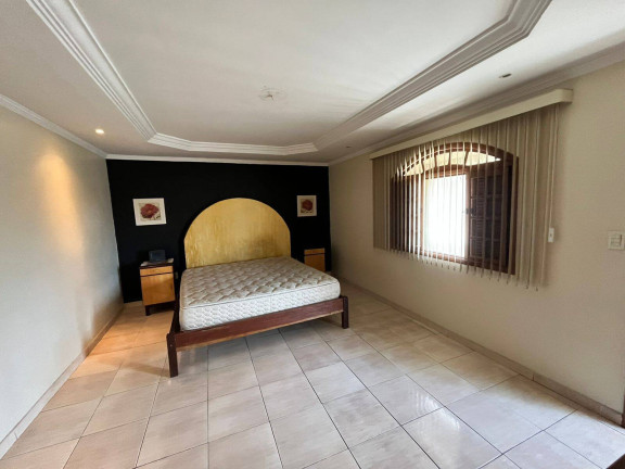 Imagem Casa com 2 Quartos para Alugar, 387 m² em Vila Yolanda - Osasco