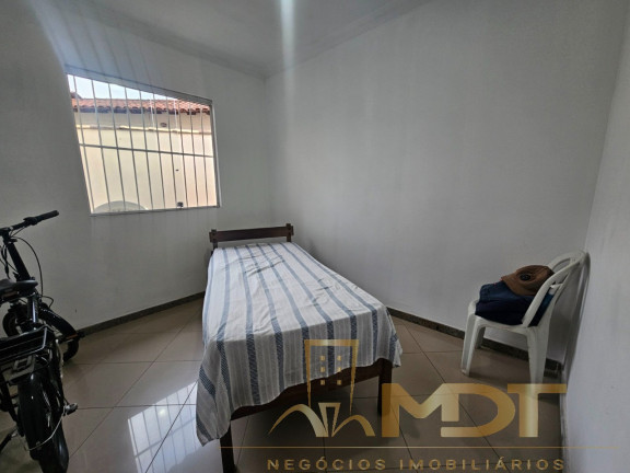 Imagem Casa com 3 Quartos à Venda, 140 m² em Santa Mônica - Belo Horizonte Imagem Casa com 3 Quartos à Venda, 140 m² em Santa Mônica - Belo Horizonte